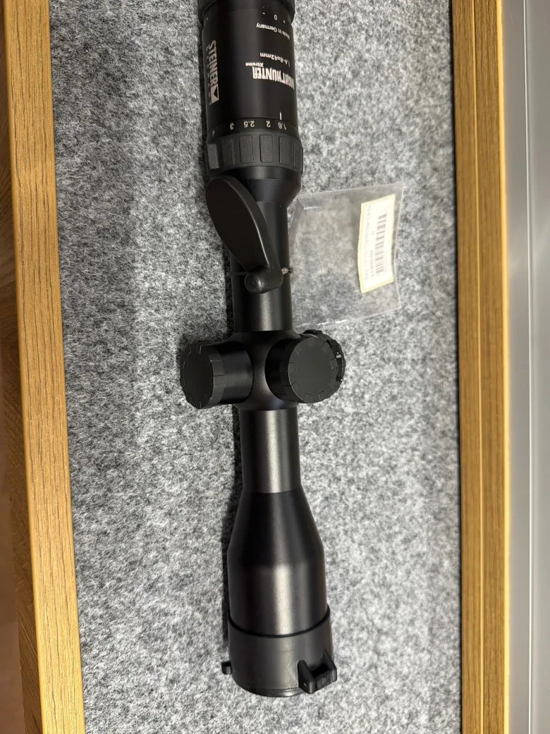 Nighthunter 1,6-8x42