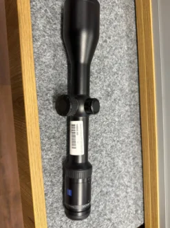 Victory HT 2,5-10x50