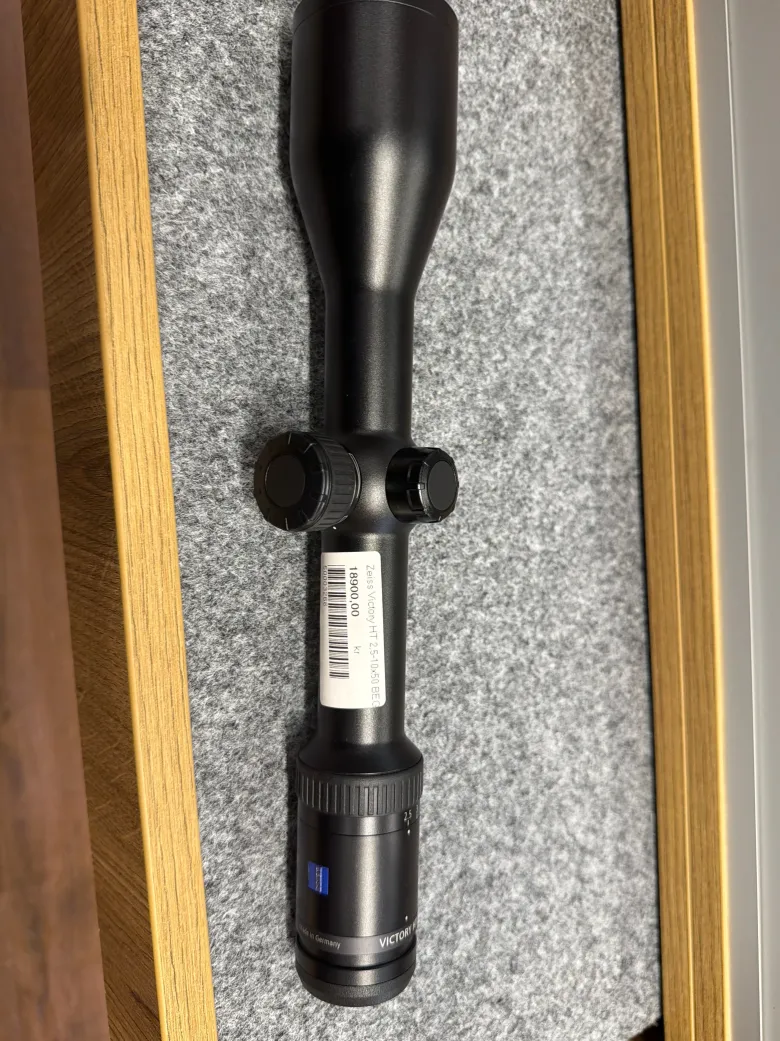 Victory HT 2,5-10x50